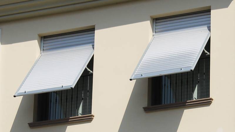 Rulouri suprapuse din aluminiu seria Elegance